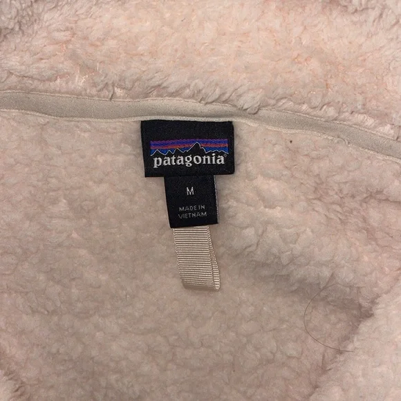 Patagonia Light Pink Fleece Quarter Zip - Picture 2 of 2